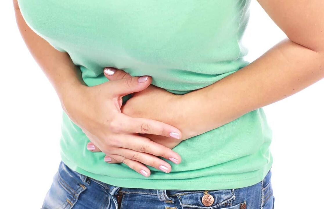 Gastritis na-esonyere ihe mgbu na afọ ma na-achọ nri