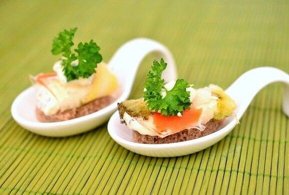 Canapes nri
